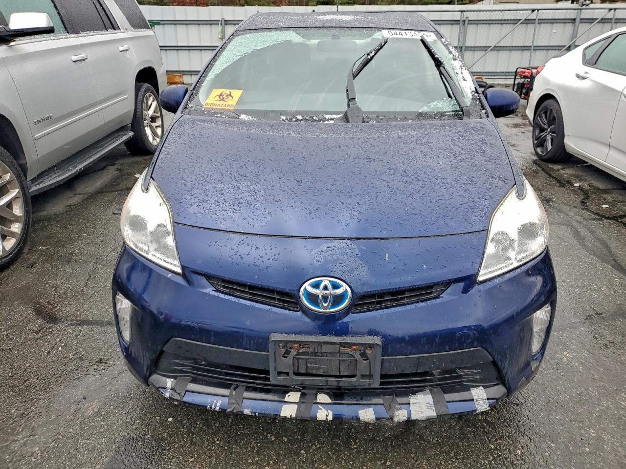 2015 TOYOTA PRIUS