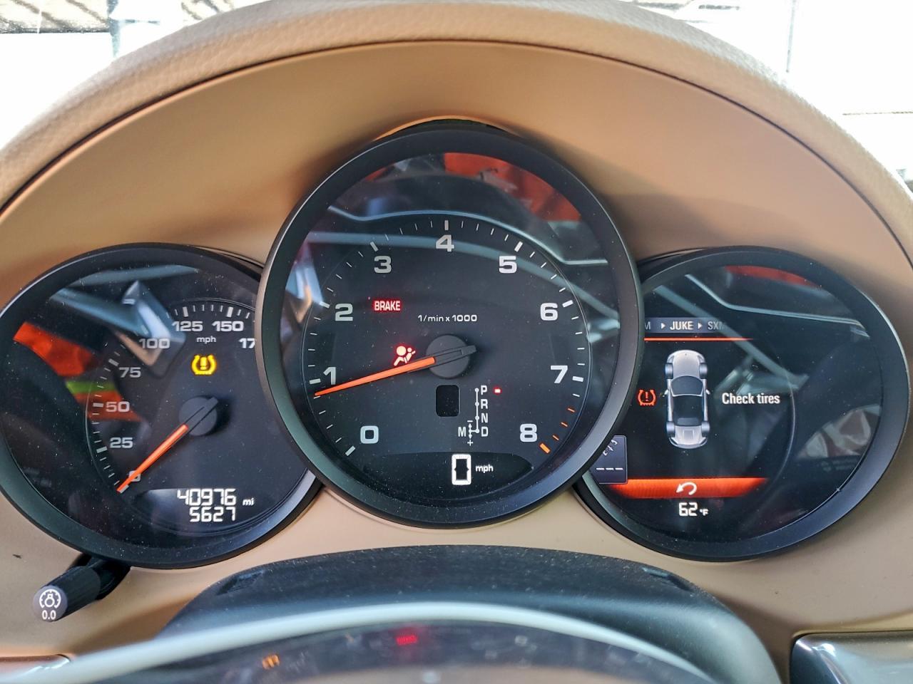 2017 PORSCHE Boxster