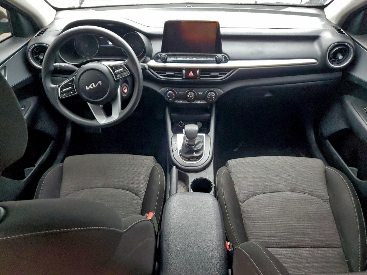 2023 KIA FORTE