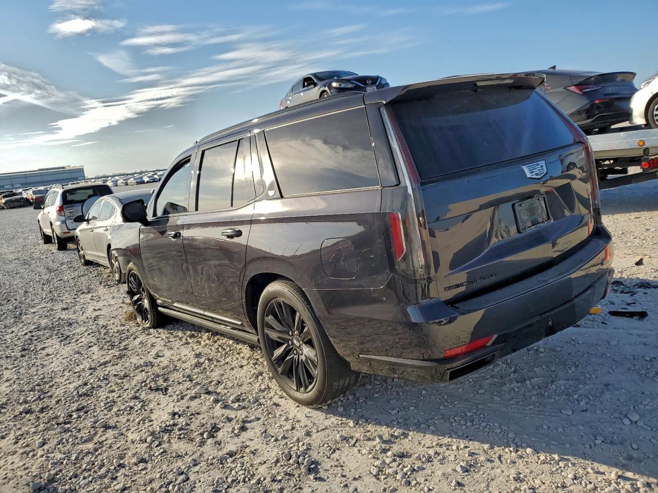 2022 CADILLAC ESCALADE