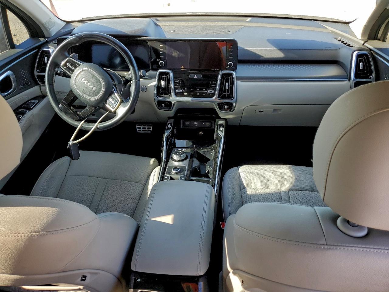 2023 KIA SORENTO