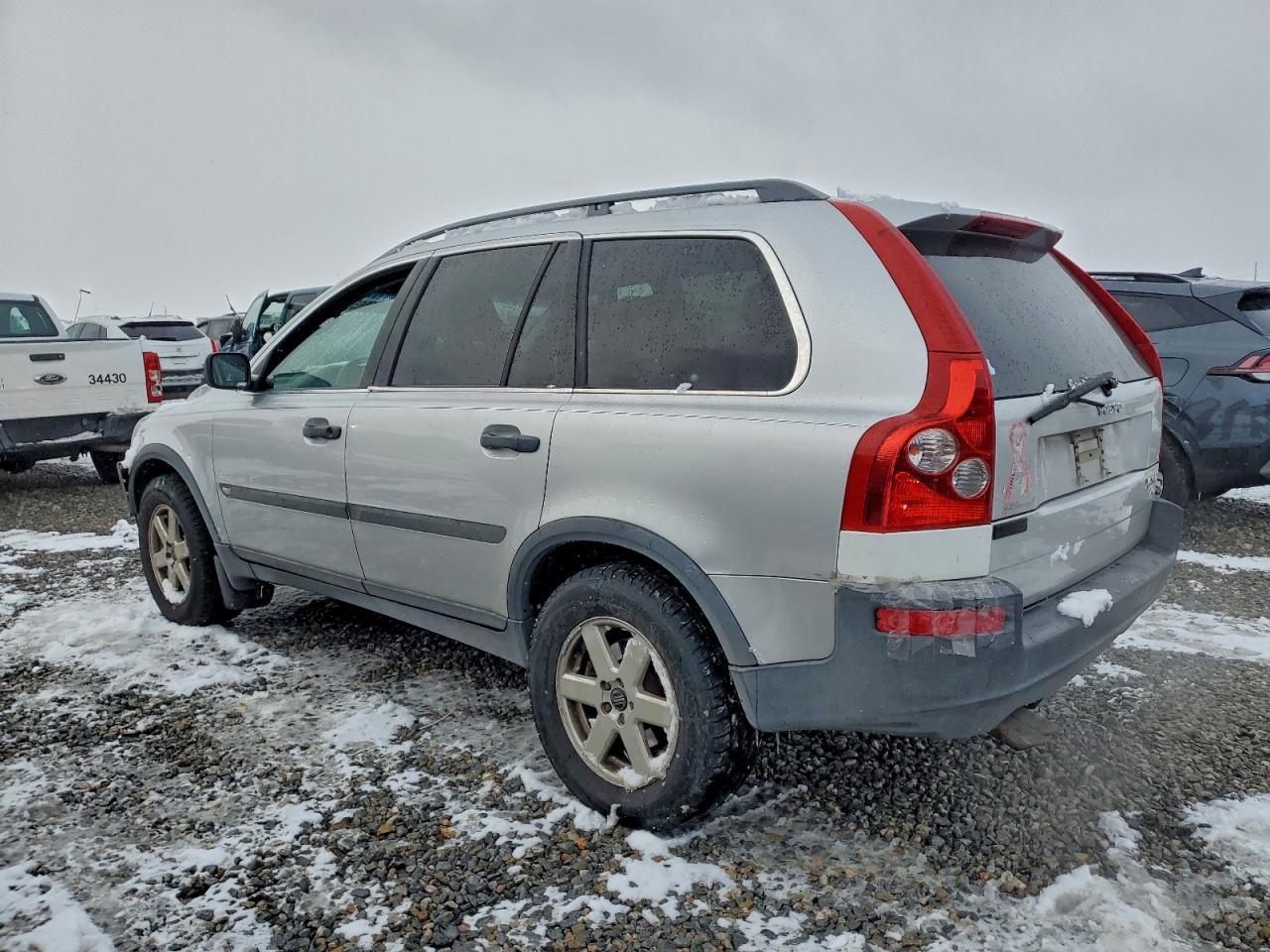 2004 VOLVO XC90