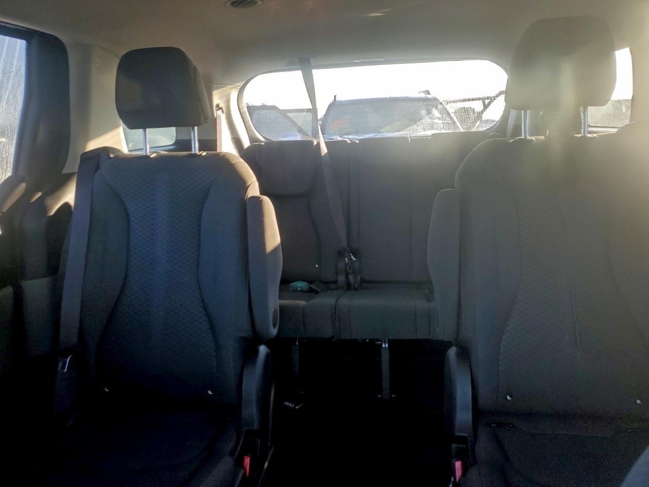 2025 KIA Carnival
