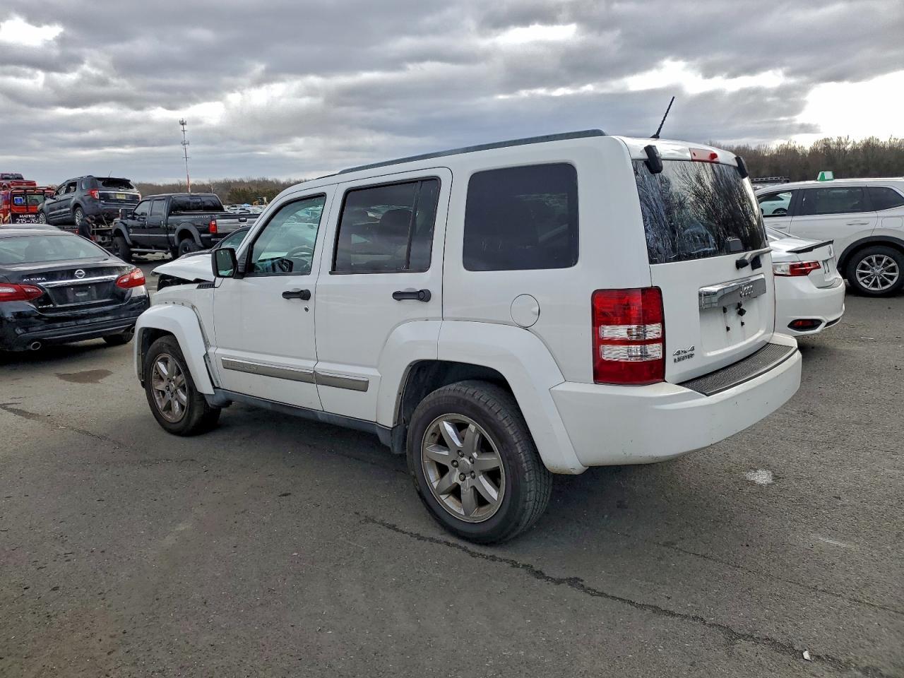 2012 JEEP Liberty