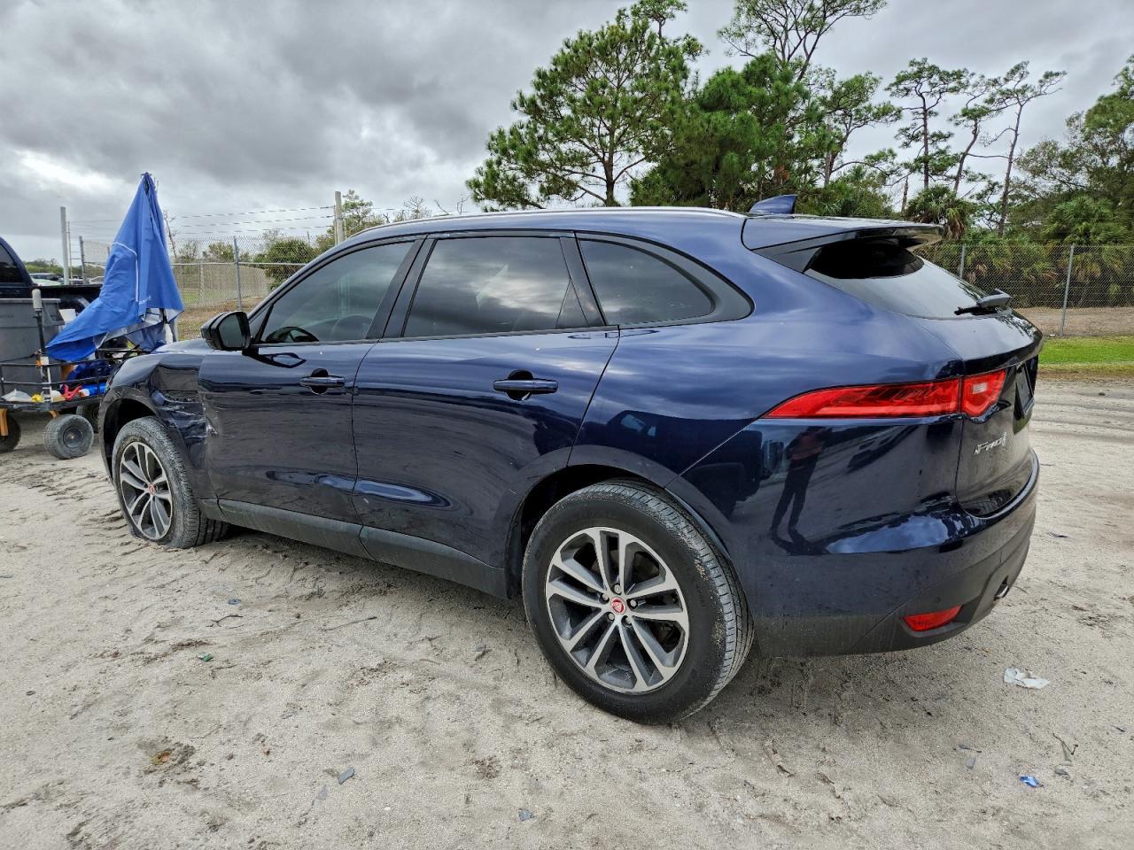 2018 JAGUAR F-Pace