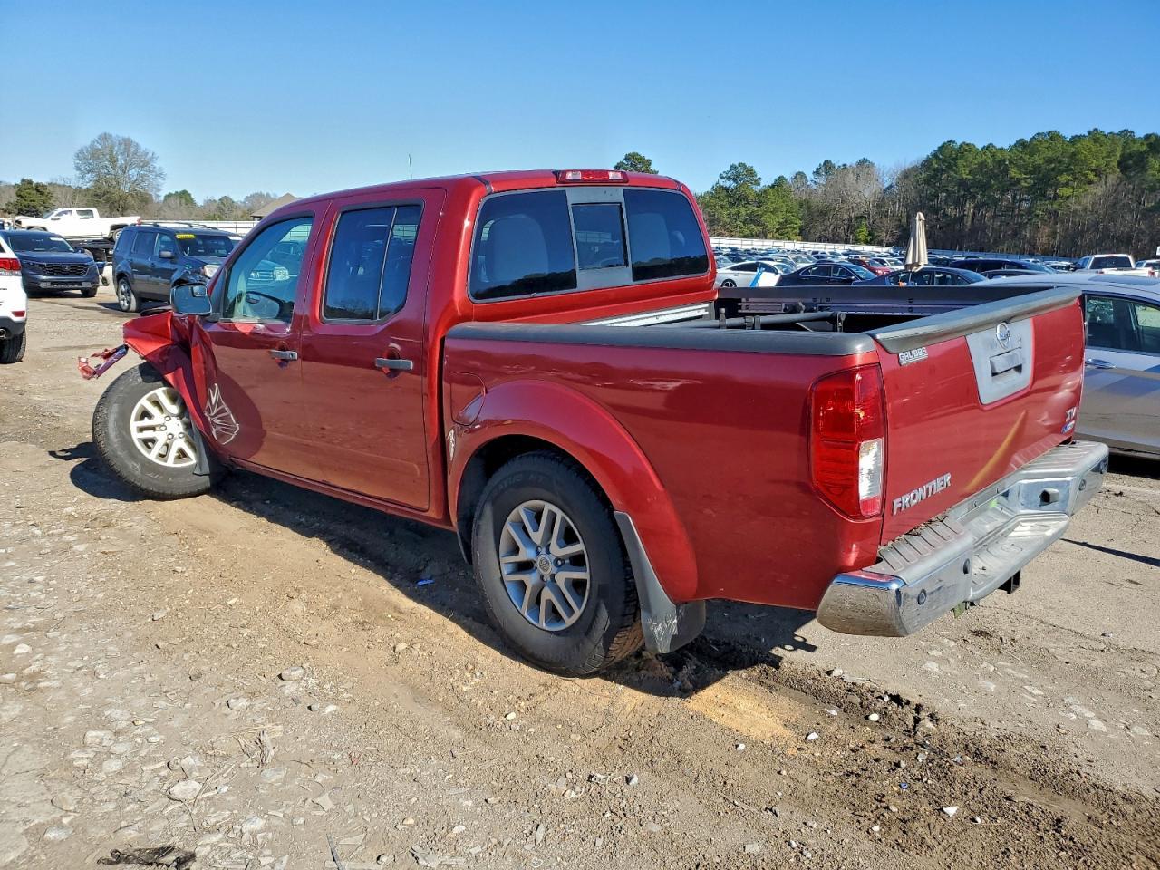 2017 NISSAN Frontier