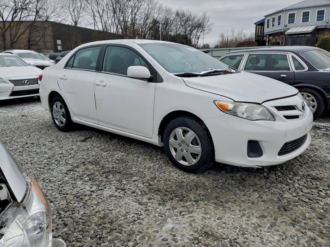 2011 TOYOTA COROLLA
