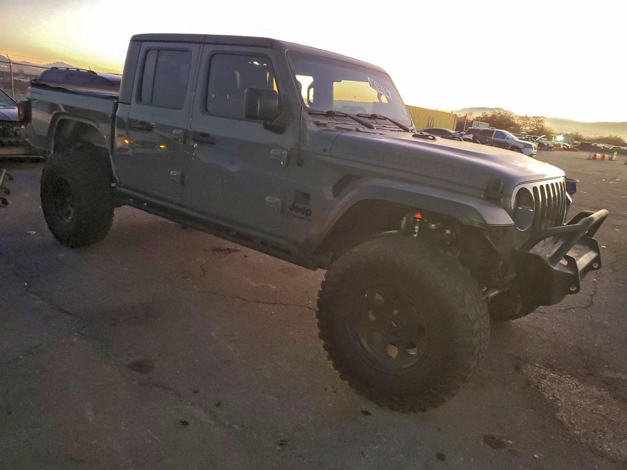 2020 JEEP Gladiator