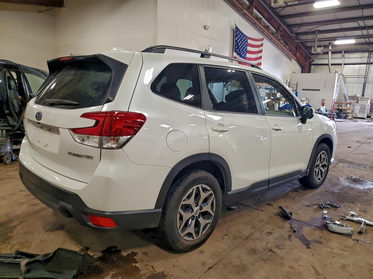 2020 SUBARU FORESTER