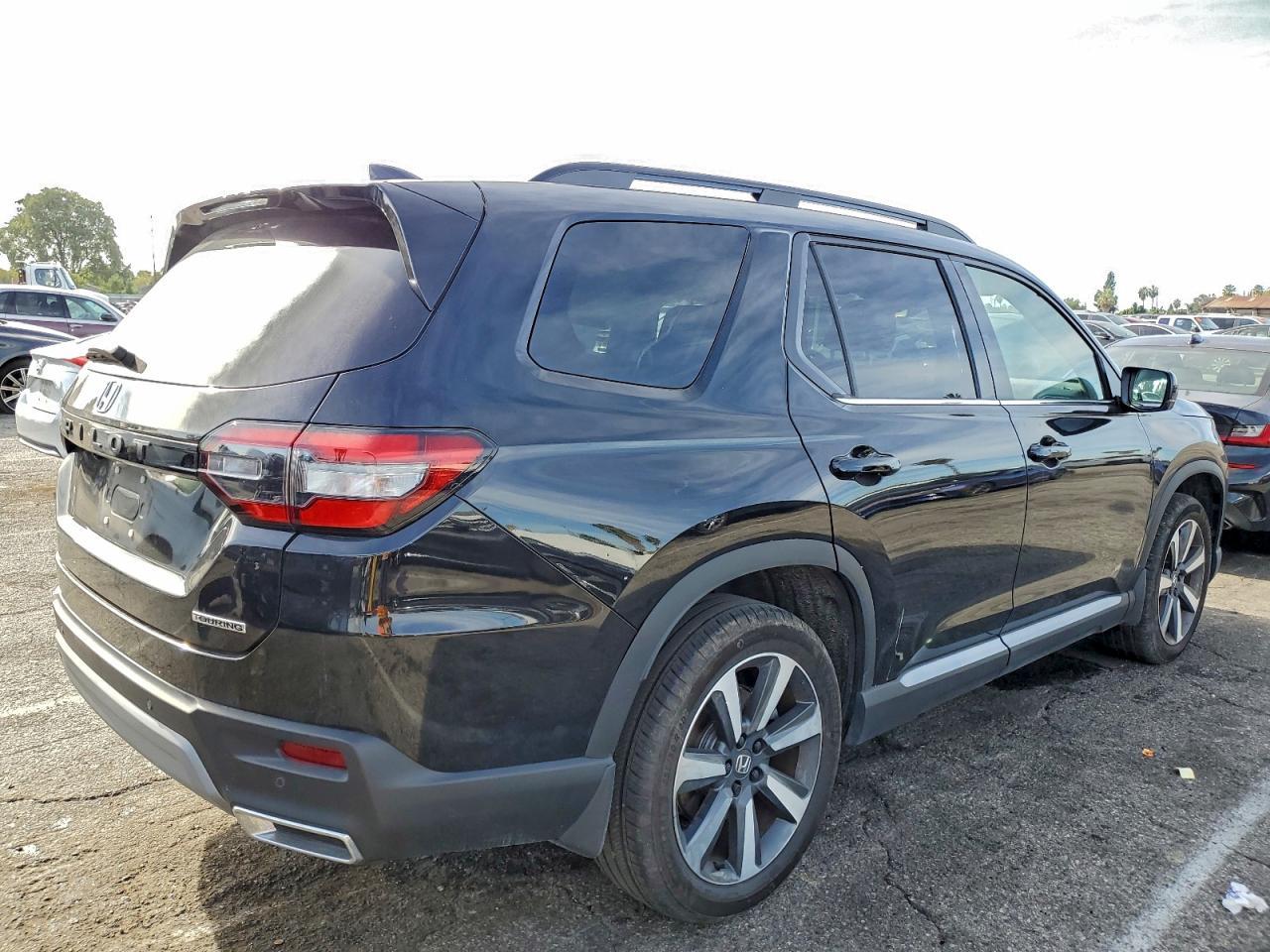 2024 HONDA PILOT