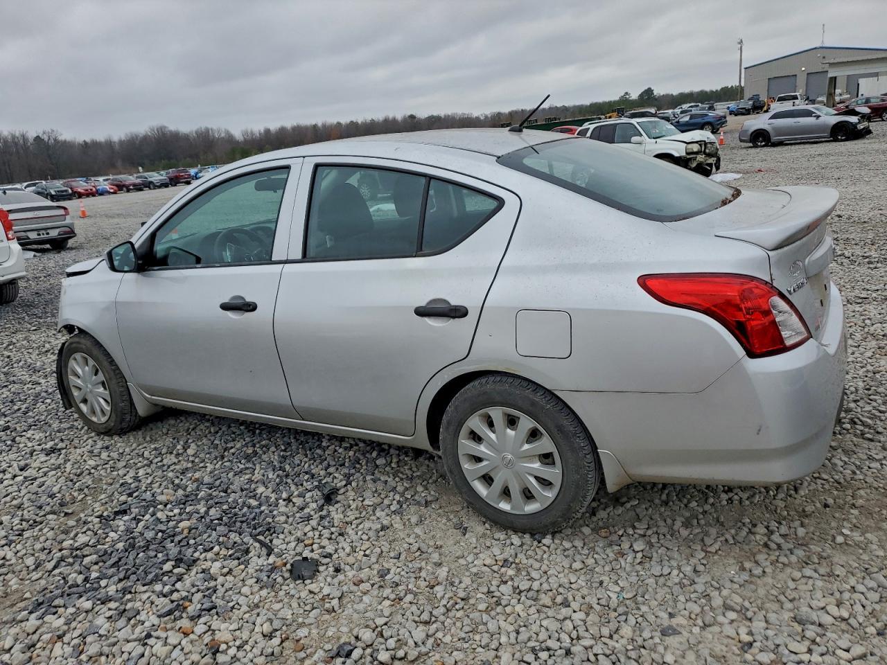 2018 NISSAN VERSA