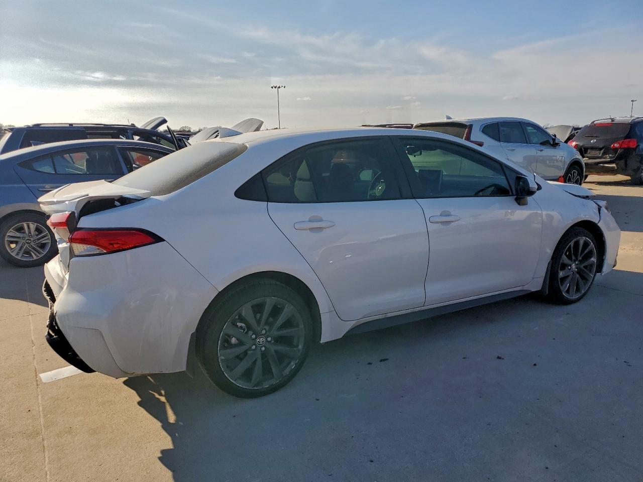 2025 TOYOTA COROLLA