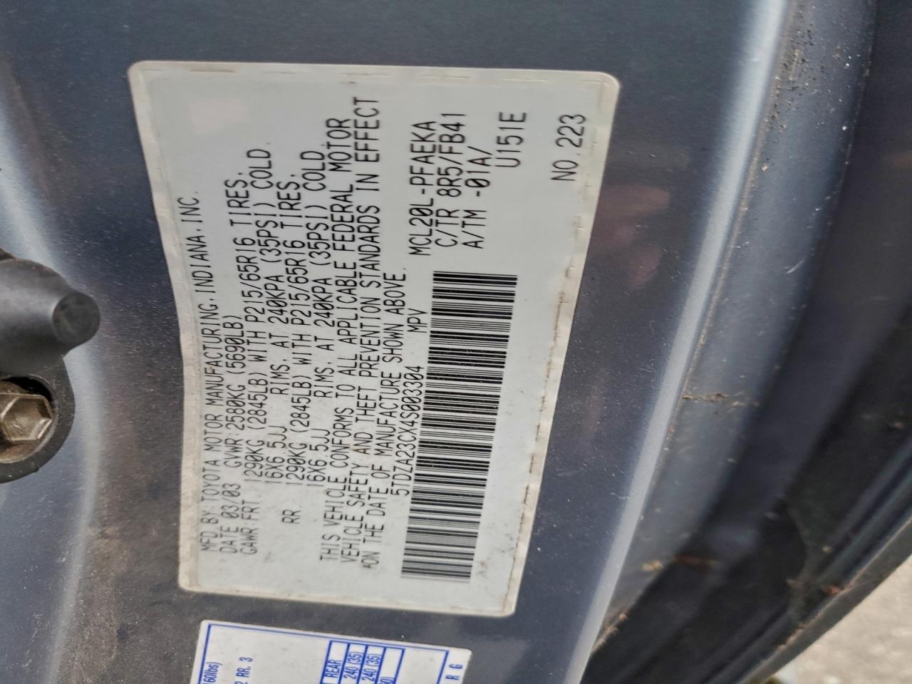 2004 TOYOTA SIENNA