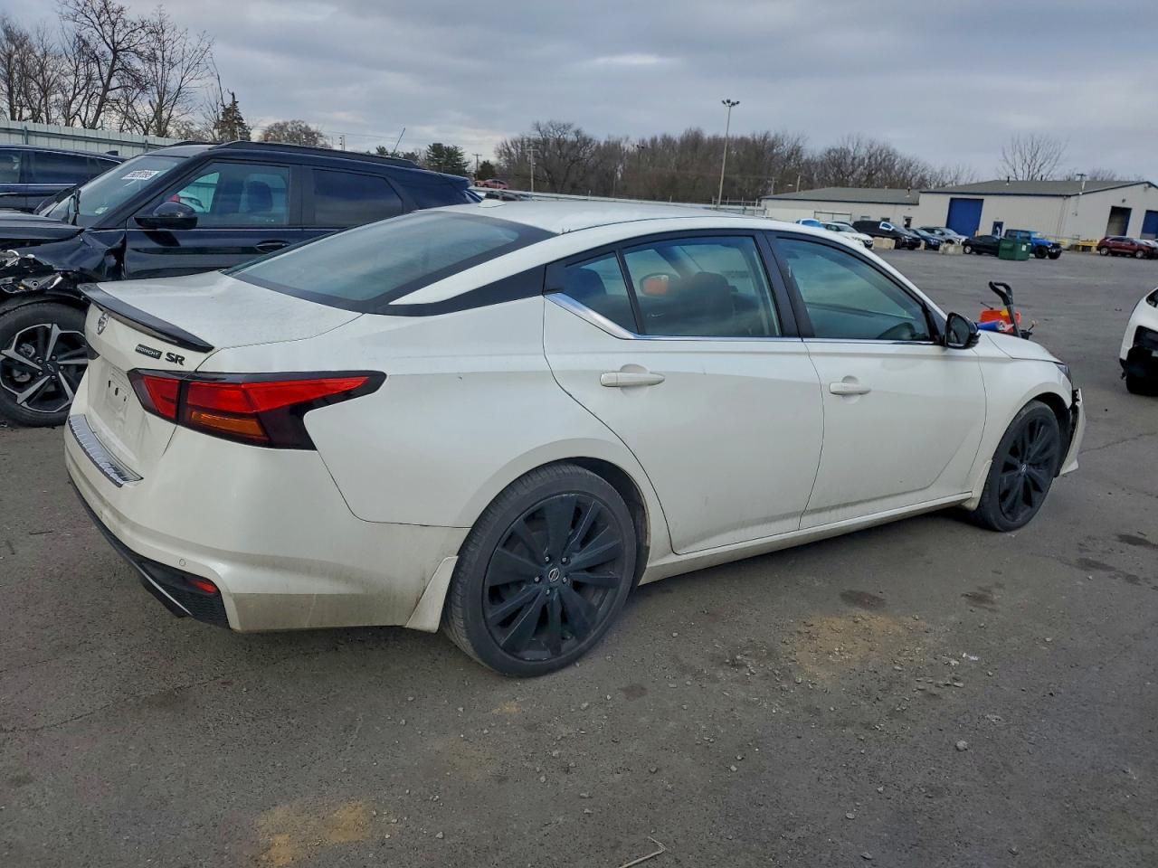 2022 NISSAN ALTIMA