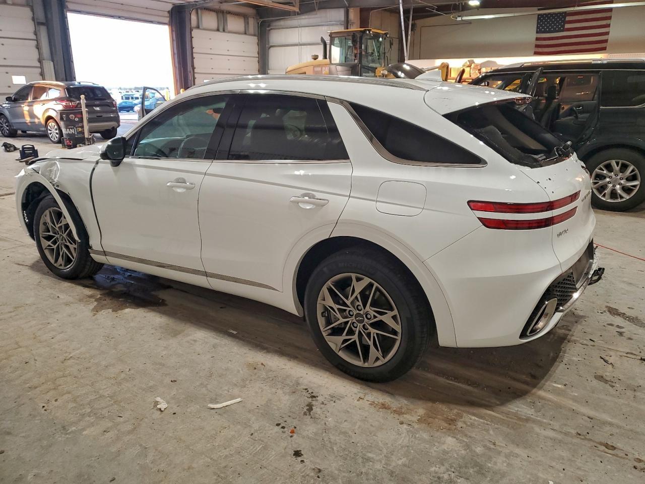 2025 GENESIS GV70