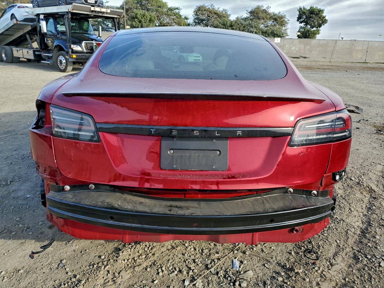 2024 TESLA MODEL S