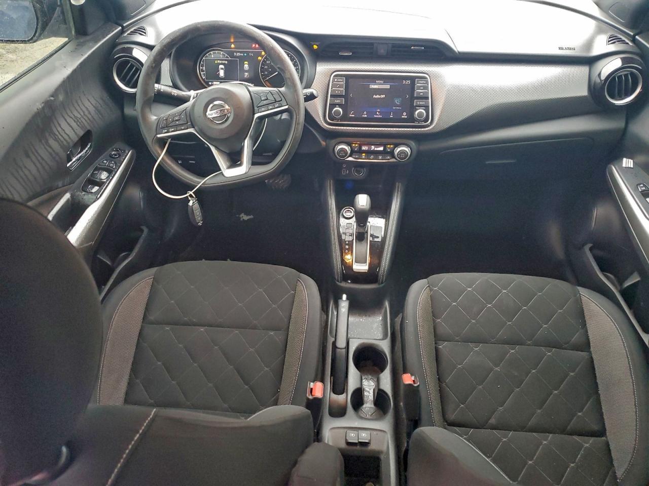 2019 NISSAN KICKS