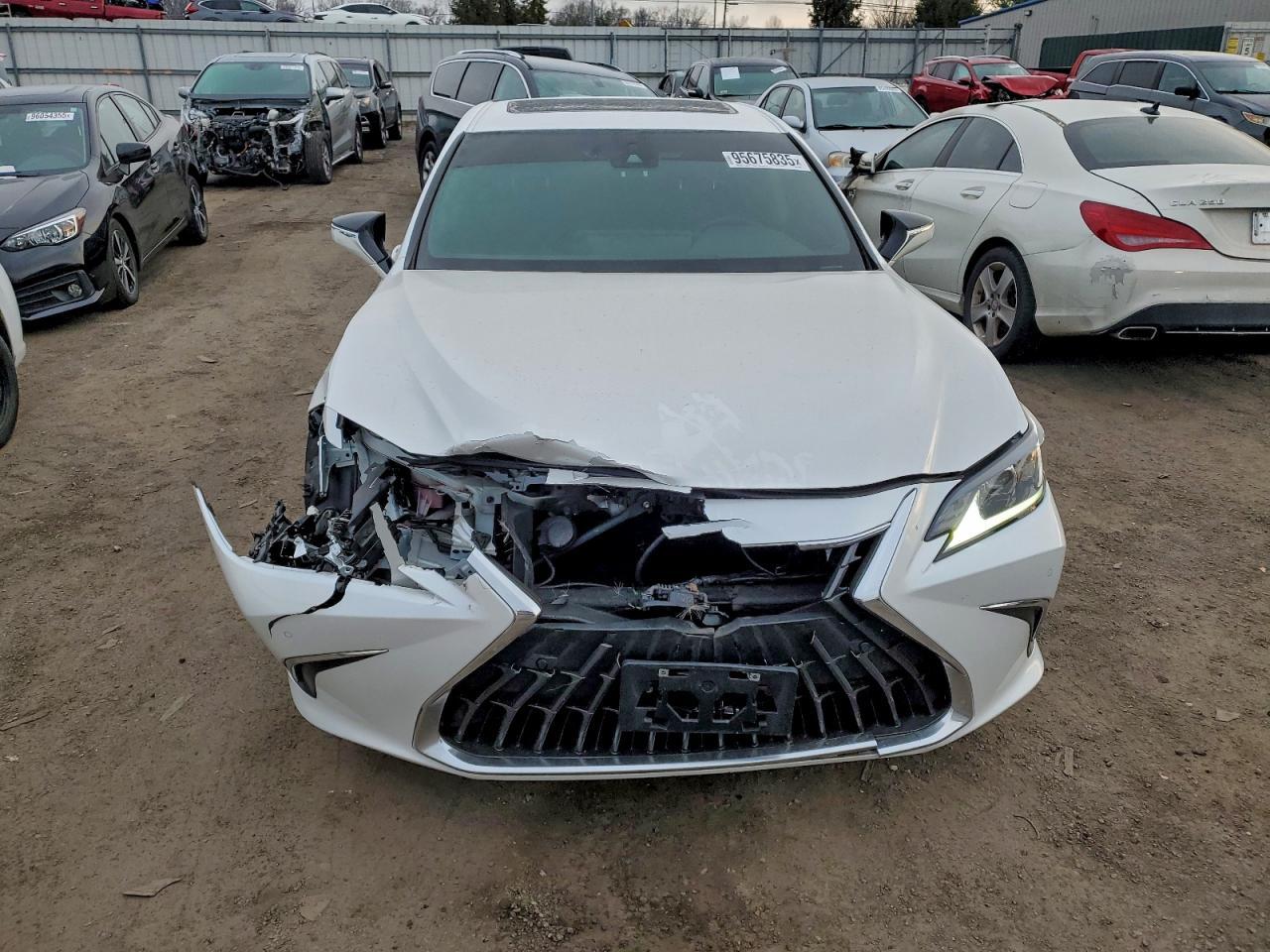 2022 LEXUS ES 350