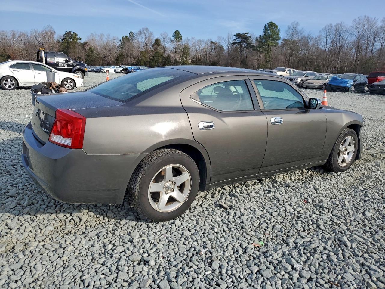 2010 DODGE CHARGER