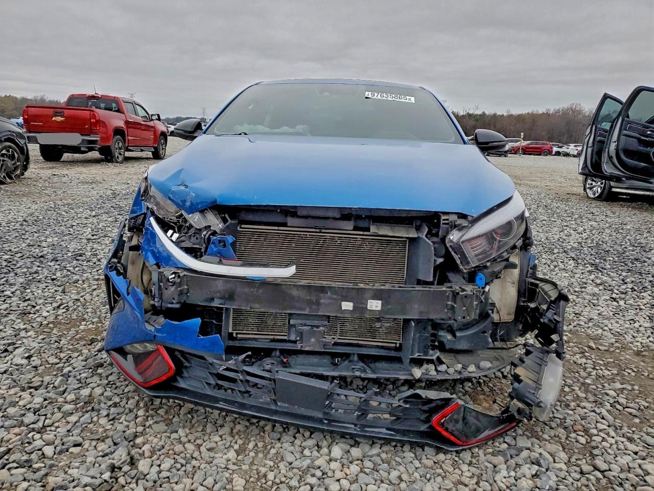 2023 KIA FORTE