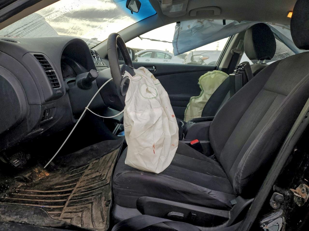 2010 NISSAN ALTIMA
