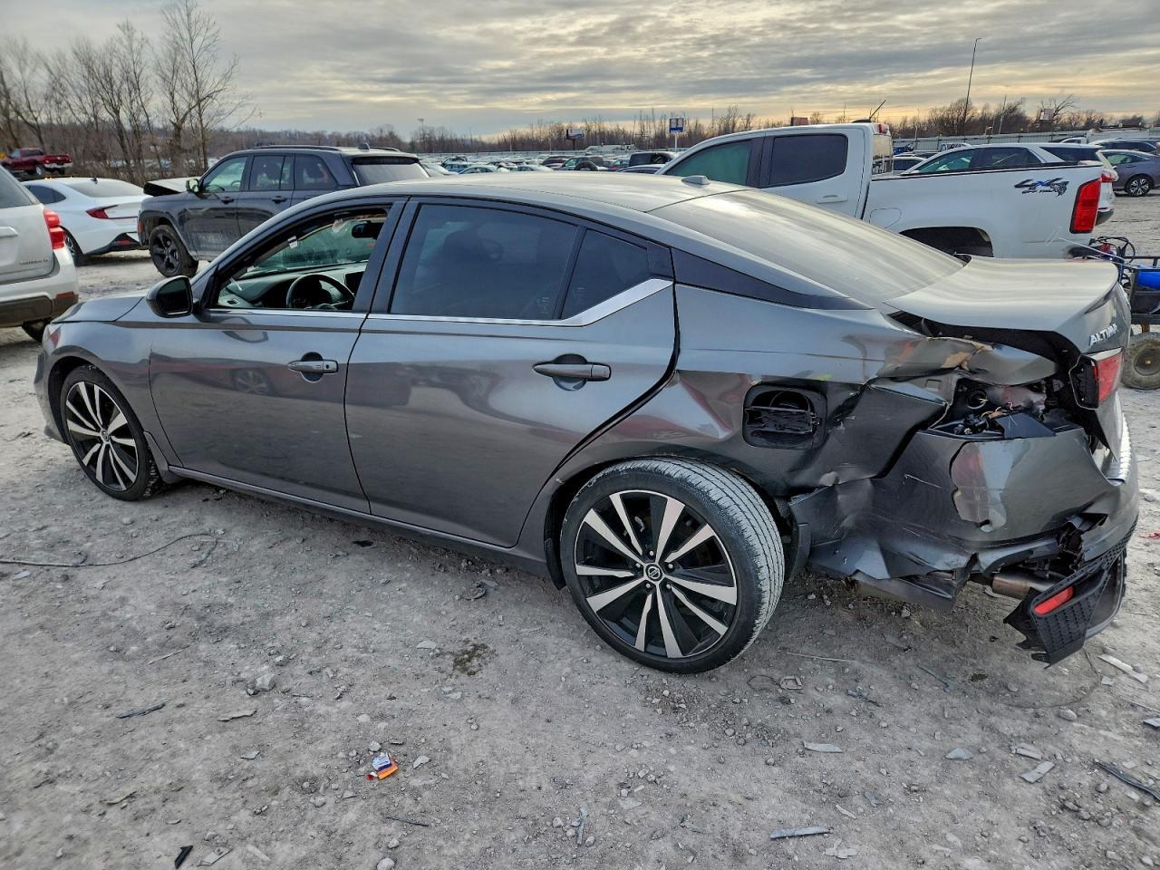 2022 NISSAN ALTIMA