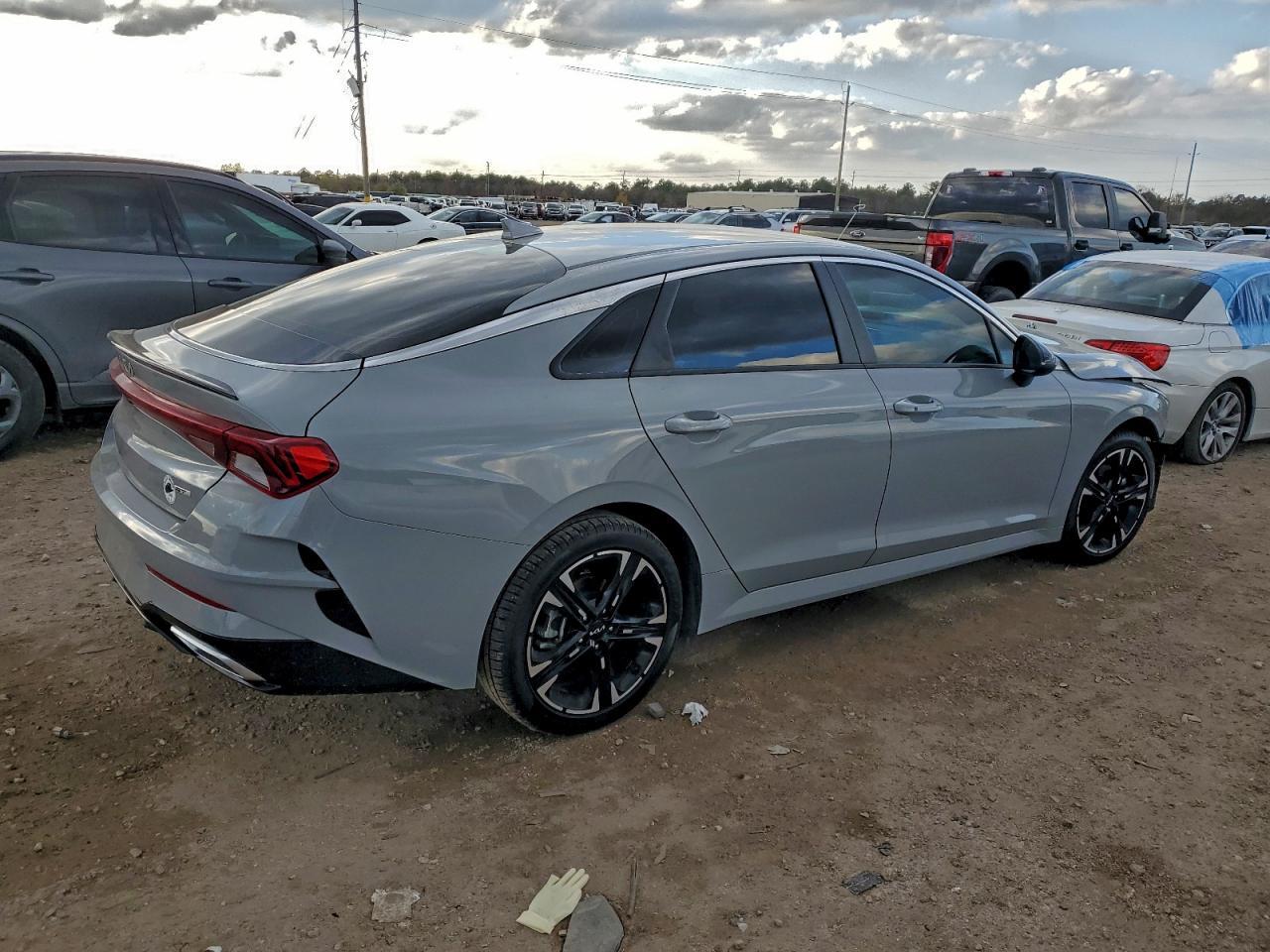 2024 KIA K5