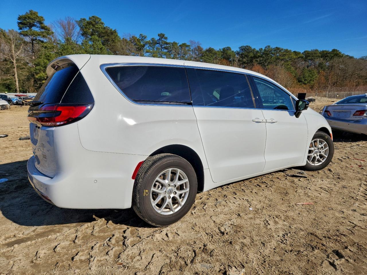 2024 CHRYSLER Pacifica