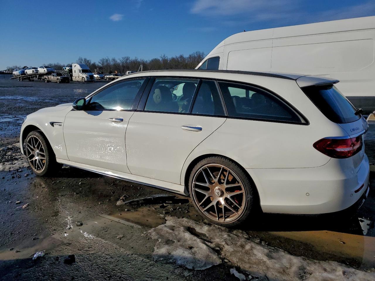 2019 MERCEDES-BENZ E-Class