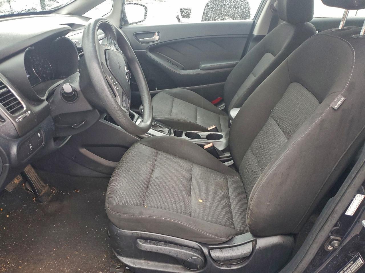 2017 KIA FORTE