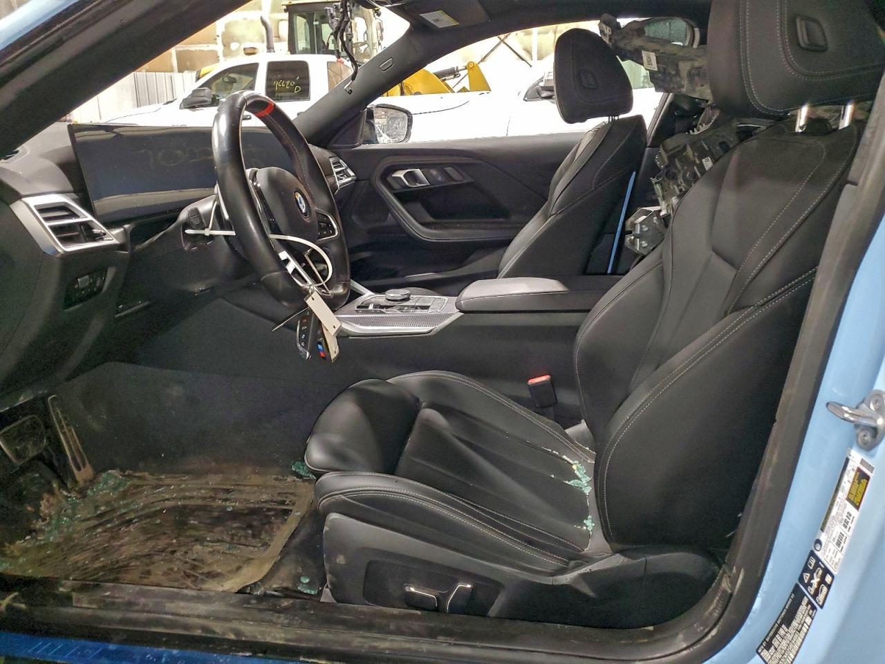 2025 BMW M240i