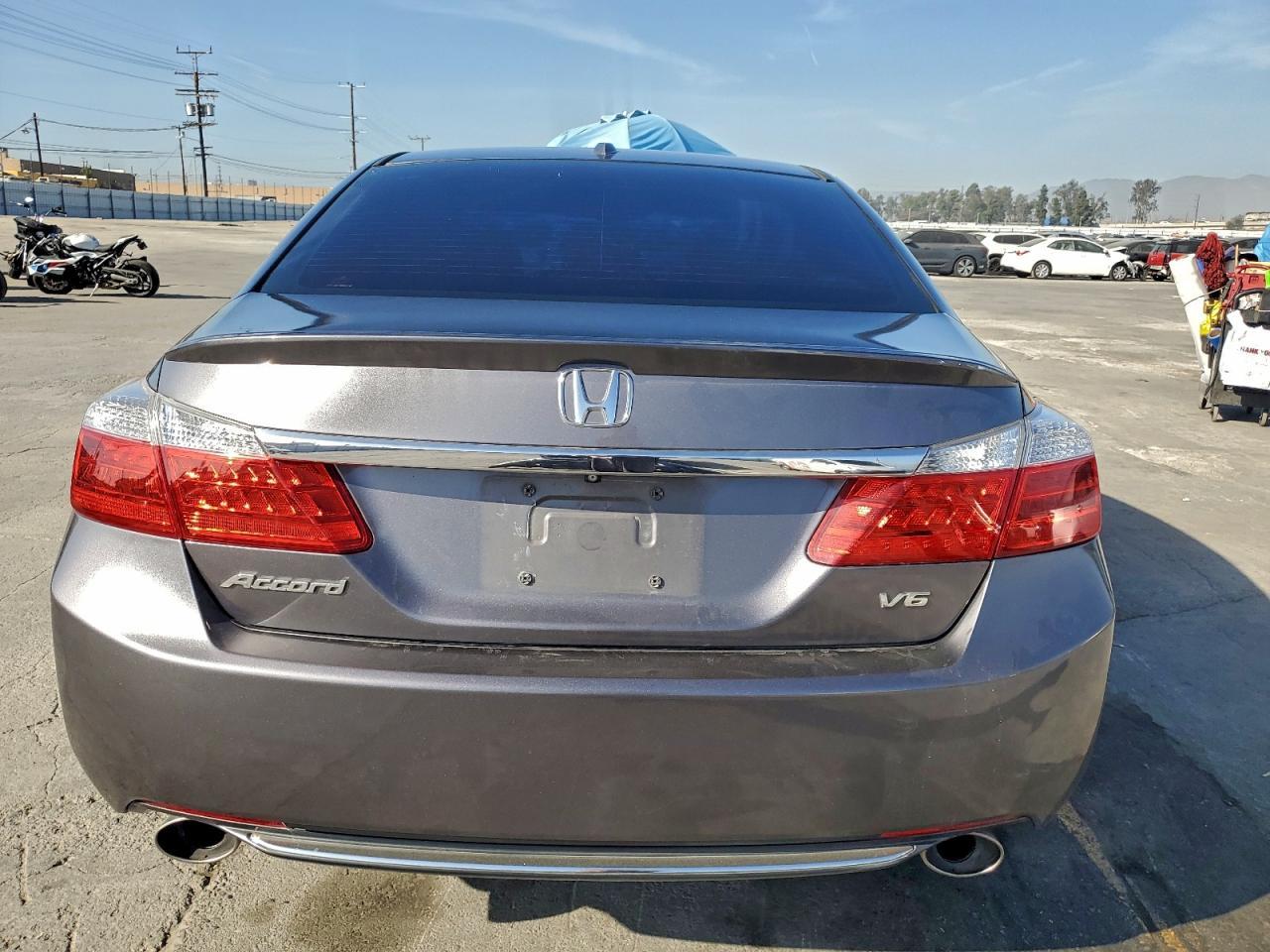 2015 HONDA ACCORD