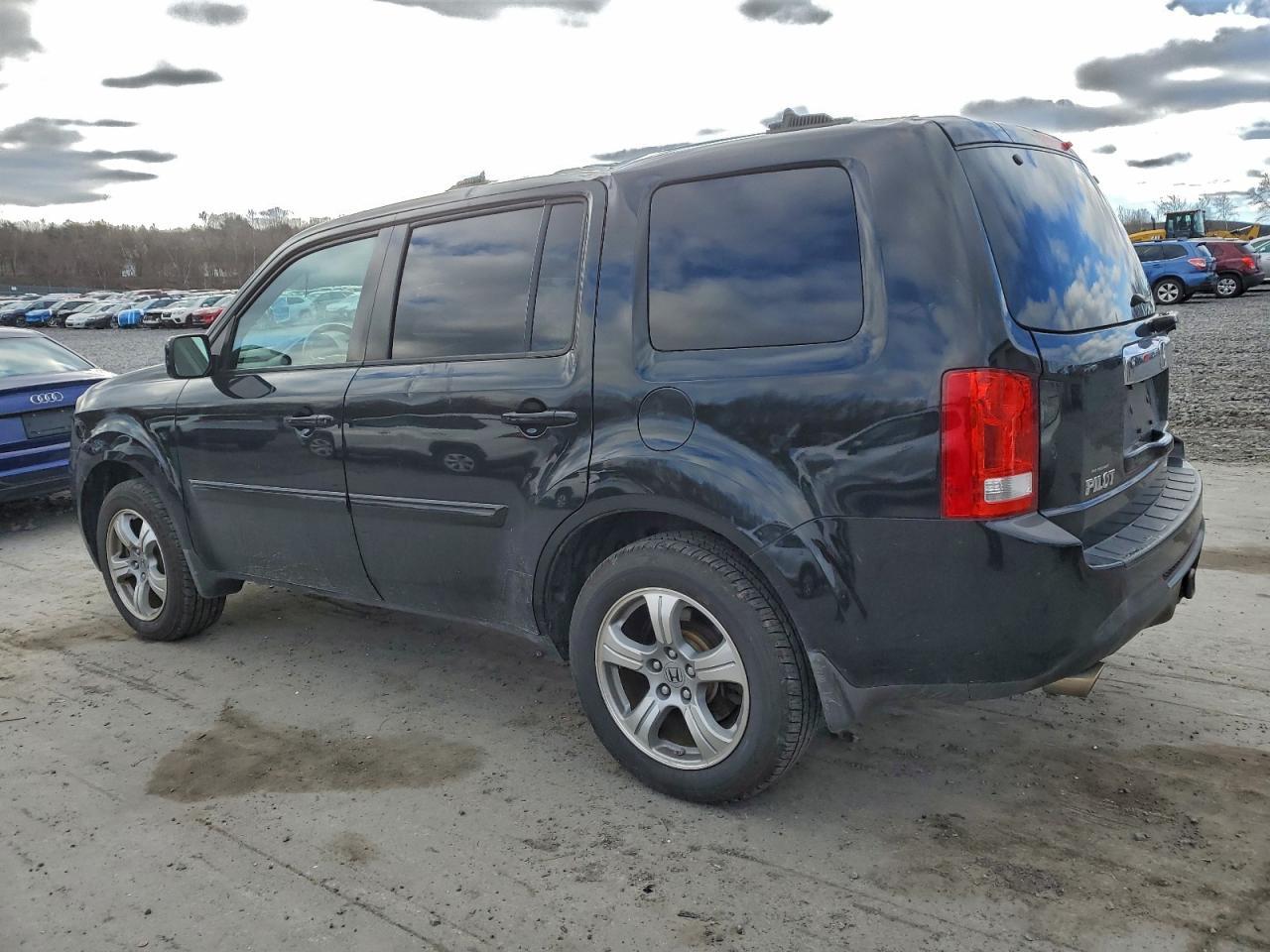 2015 HONDA PILOT