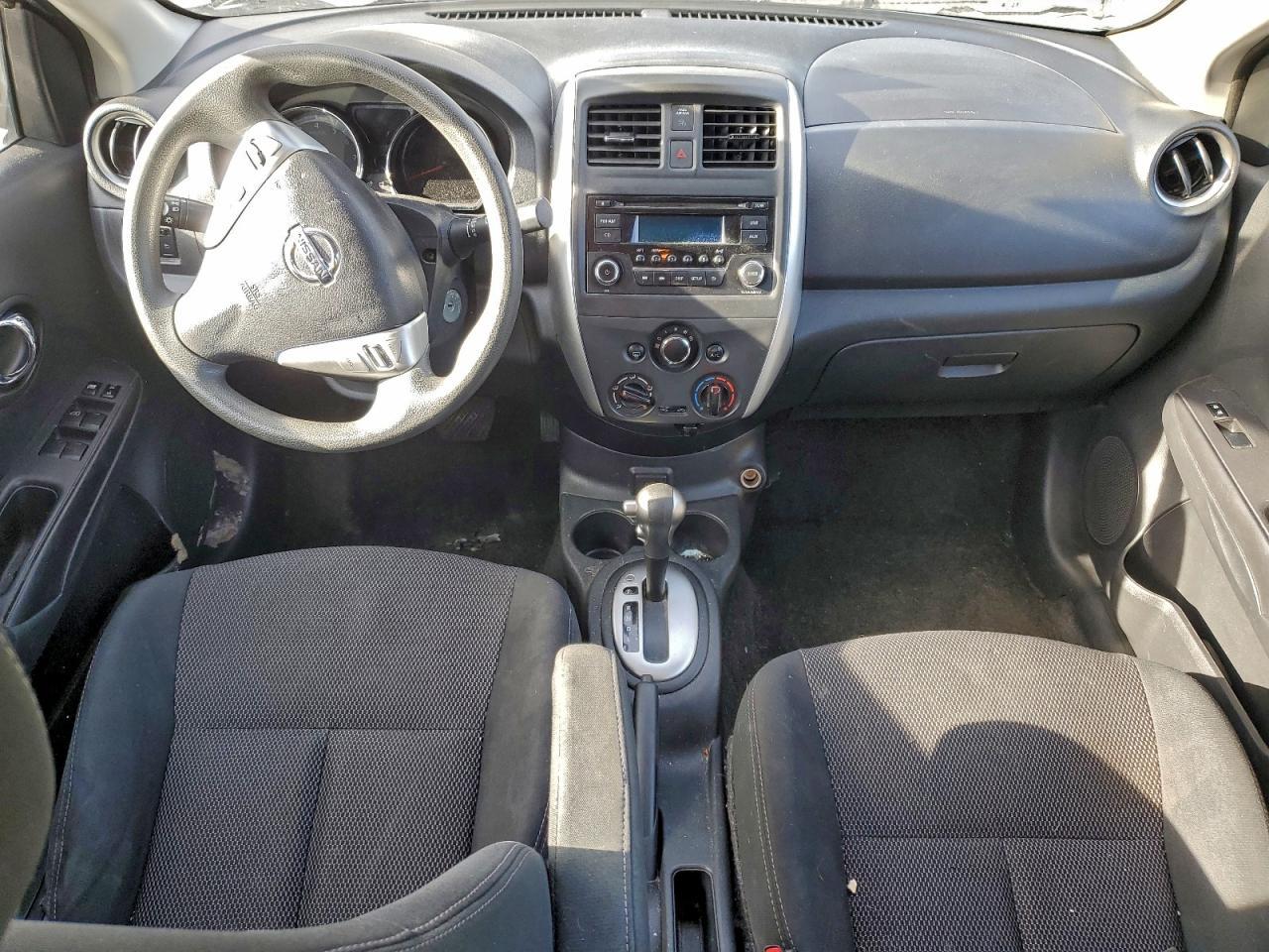 2017 NISSAN VERSA