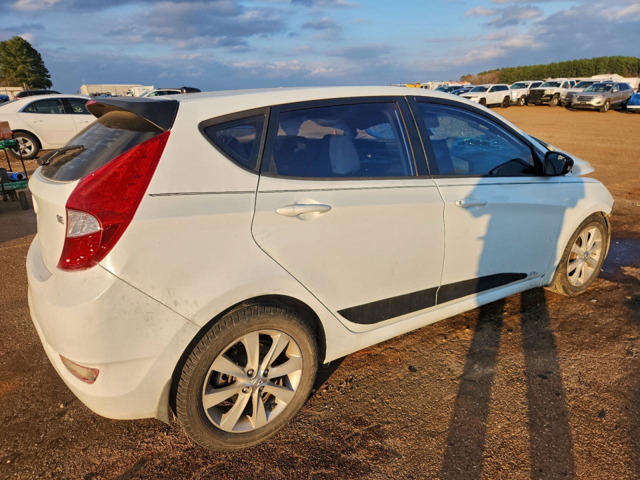 2014 HYUNDAI ACCENT