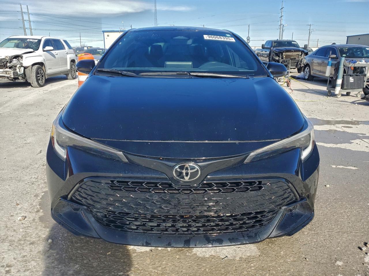 2024 TOYOTA COROLLA