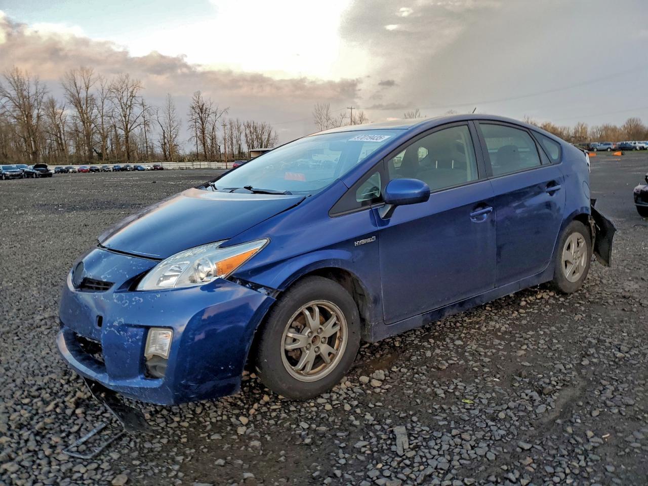 2011 TOYOTA PRIUS