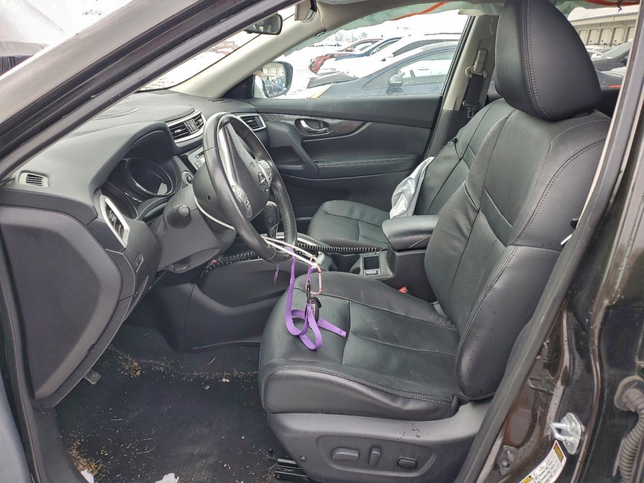 2015 NISSAN ROGUE