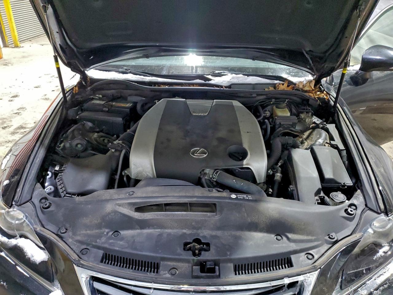 2016 LEXUS IS 300