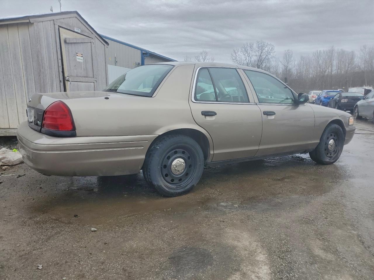 2009 FORD Crown Victoria