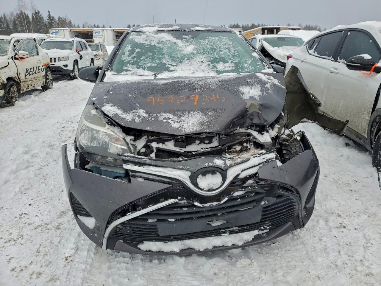 2016 TOYOTA YARIS