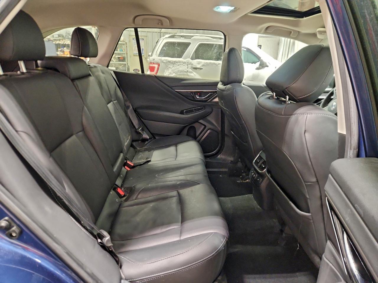 2020 SUBARU Outback