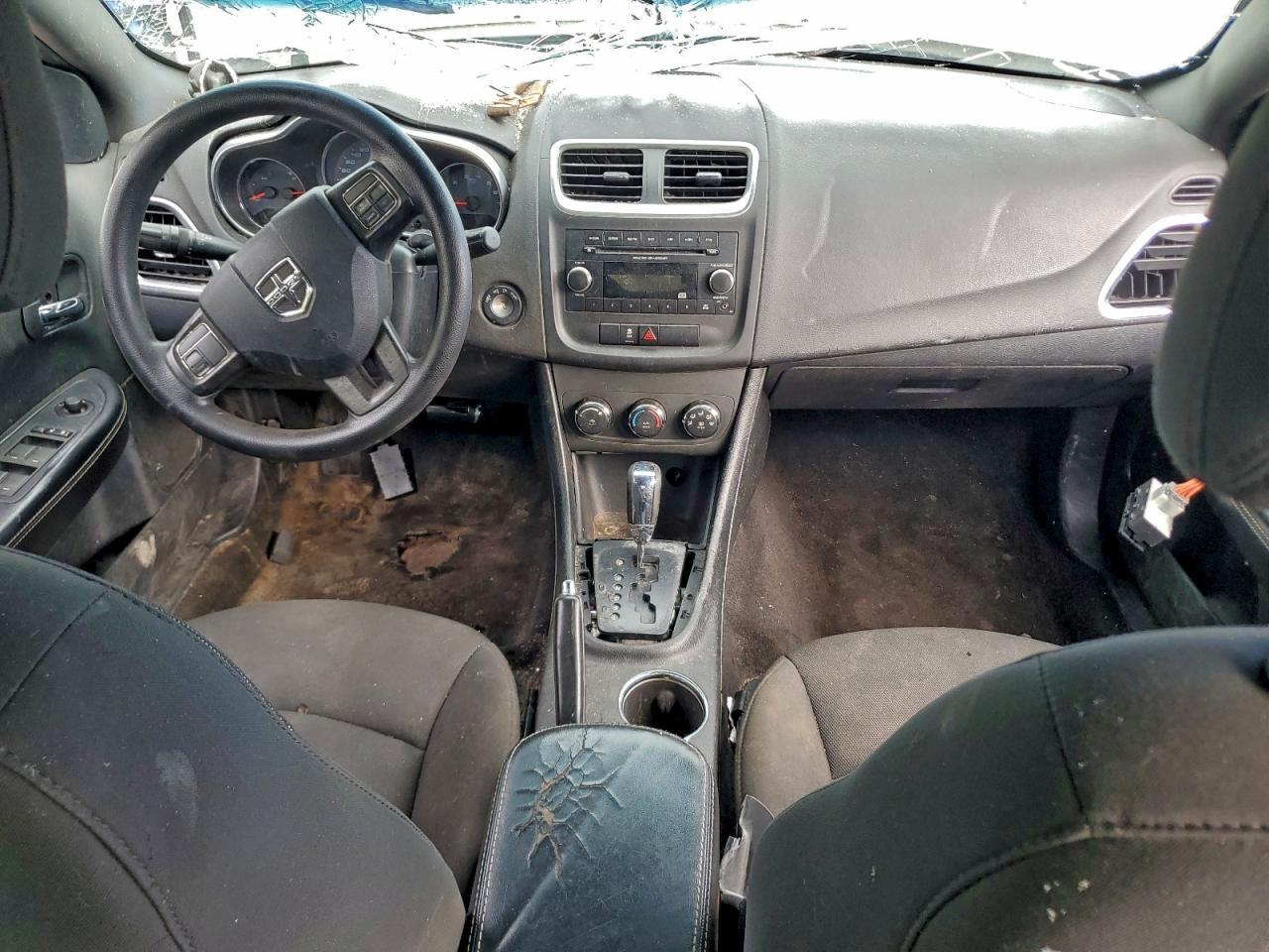 2013 DODGE Avenger