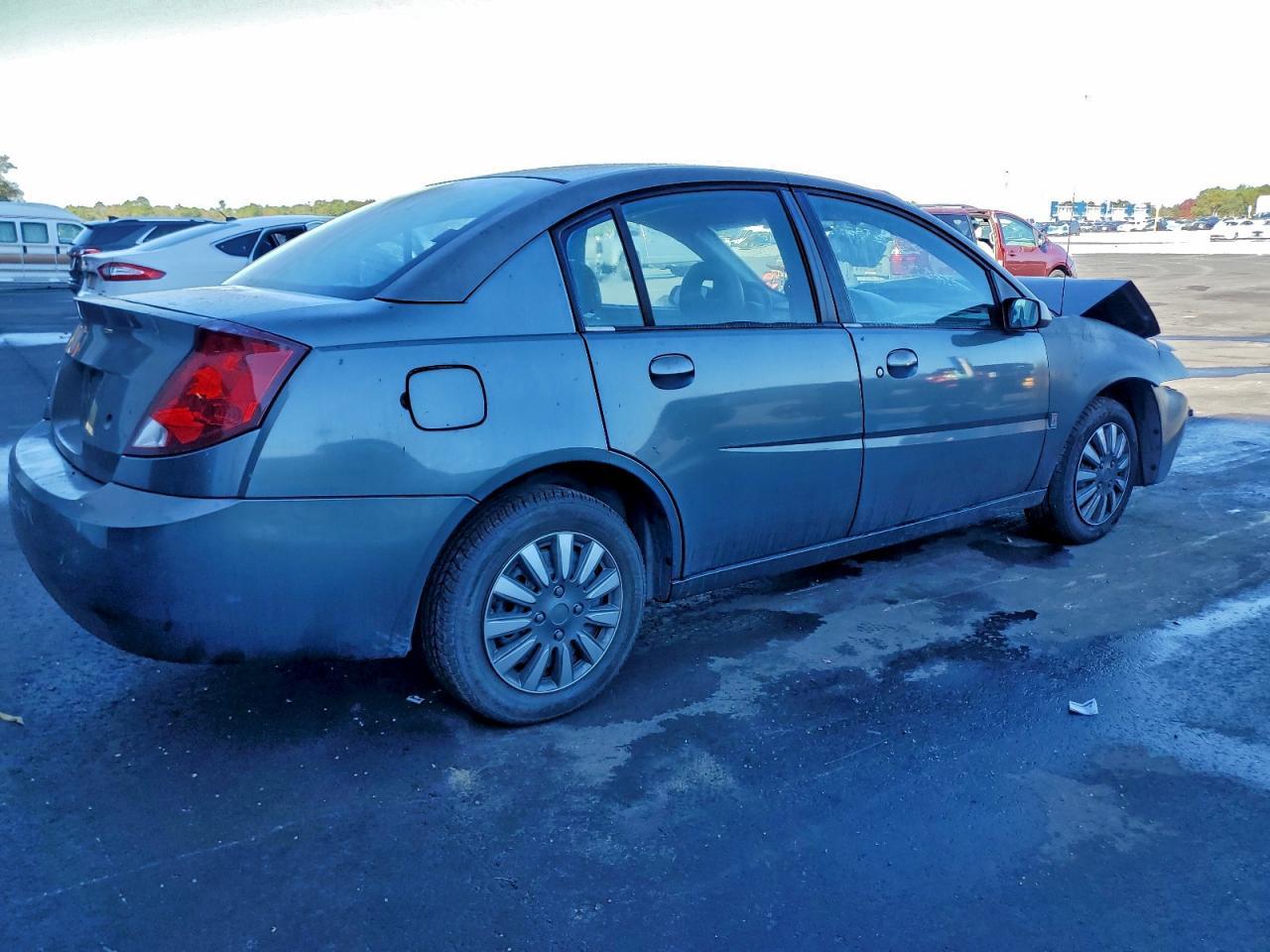 2004 SATURN Ion