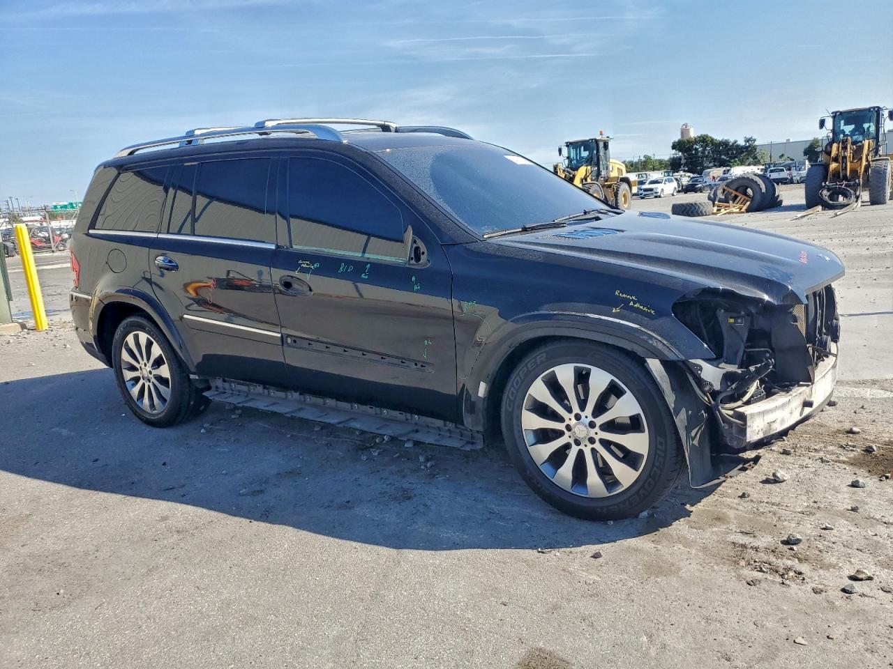 2011 MERCEDES-BENZ GL-Class