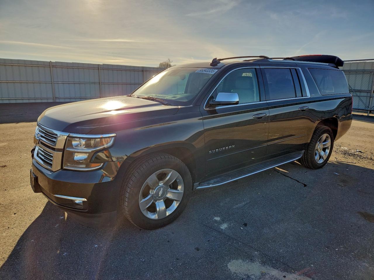 2016 CHEVROLET Suburban