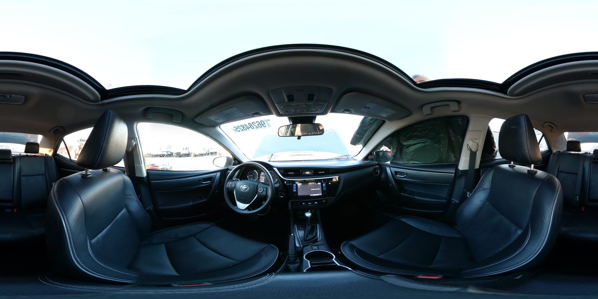 2017 TOYOTA COROLLA