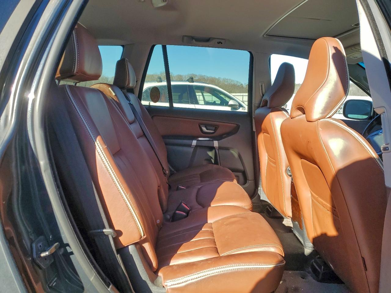 2014 VOLVO XC90