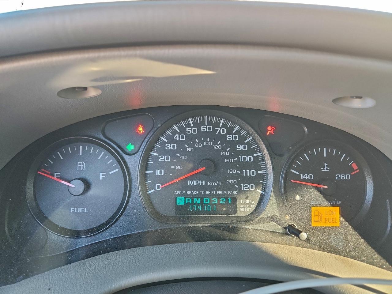2004 CHEVROLET IMPALA