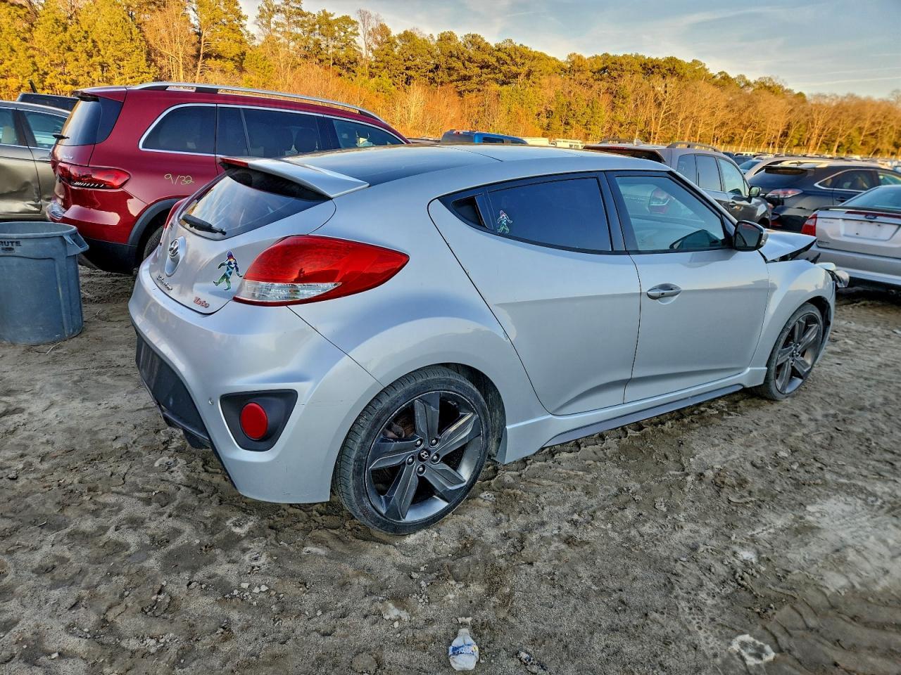 2015 HYUNDAI VELOSTER
